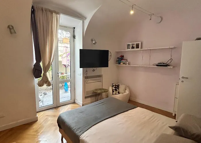בית הארחה Casa Caudi 4*