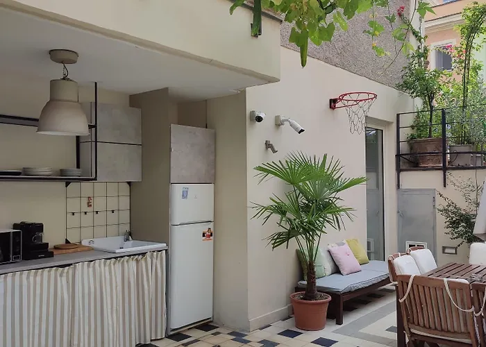 Πανσιόν Casa Caudi 4*